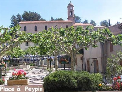 appartement a louer PEYPIN